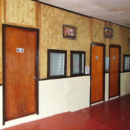 Coron Guapos Guesthouse Extérieur photo
